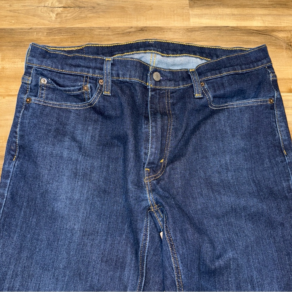 Levis Jeans 541 Mens 36x32 Blue Straight Leg Dark Wash Athletic Stretch Denim - Picture 2 of 5